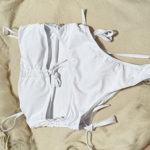 One piece cheeky bathing suit